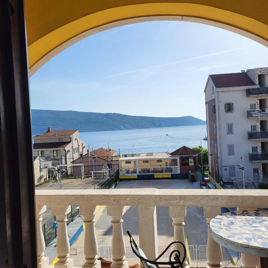 Studio Apartman Sa Pogledom Na More Meljine Buitenkant foto